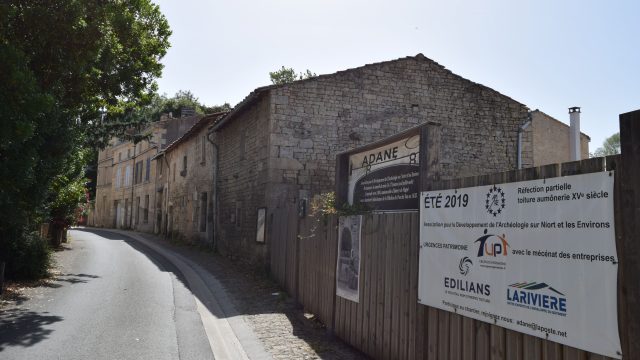 Aumônerie Saint-Jacques, rue de l’Aumônerie à La Crèche