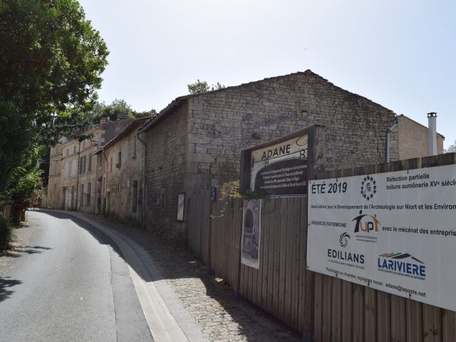 Aumônerie Saint-Jacques, rue de l’Aumônerie à La Crèche