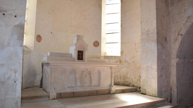 Eglise Azay-le-Brûlé