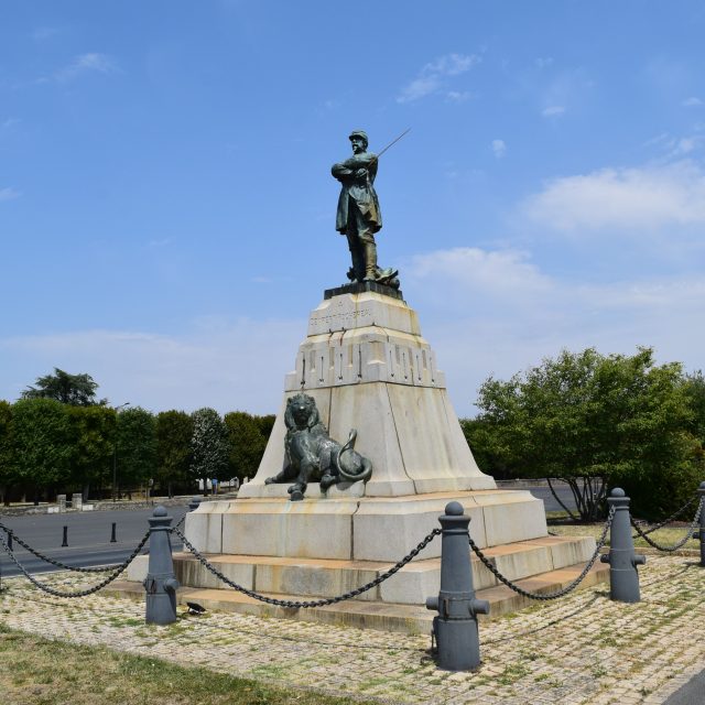 Statue de Colonel Denfert-Rochereau