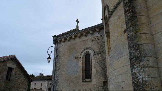 Eglise (chevet), Salles