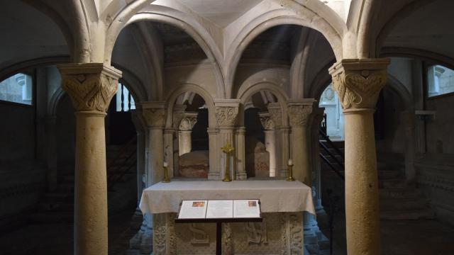 Crypte de l'Abbatiale de Saint-Maixent L'école