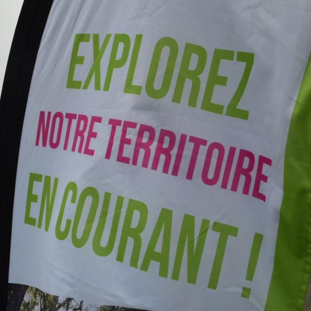 Tourisme en courant