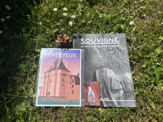Boutique de l'Office de Tourisme du Haut Val de Sèvre.